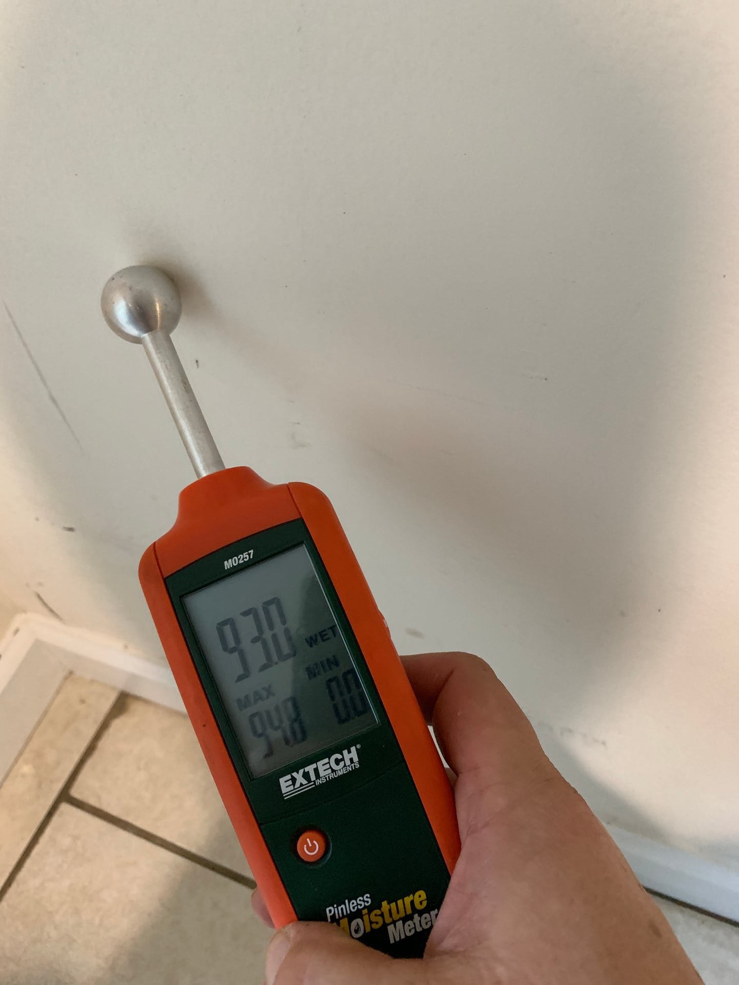 Internal moisture meter